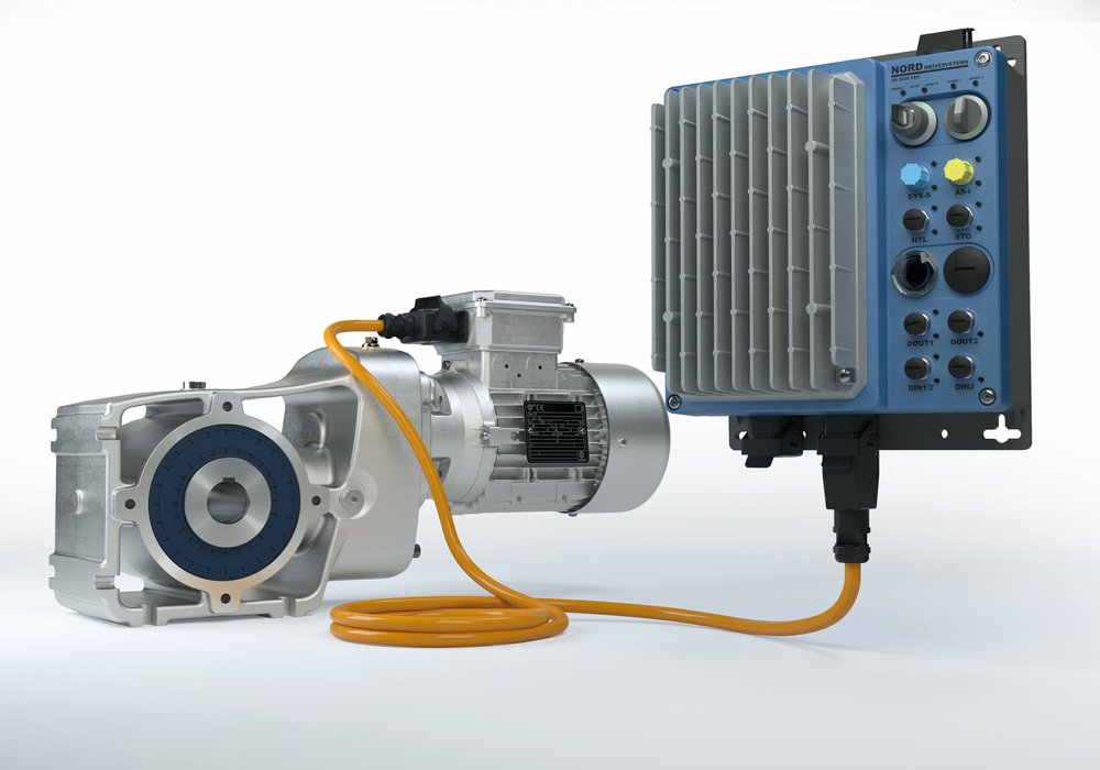 New, highly flexible drive electronics and robust gearboxes in additional sizes